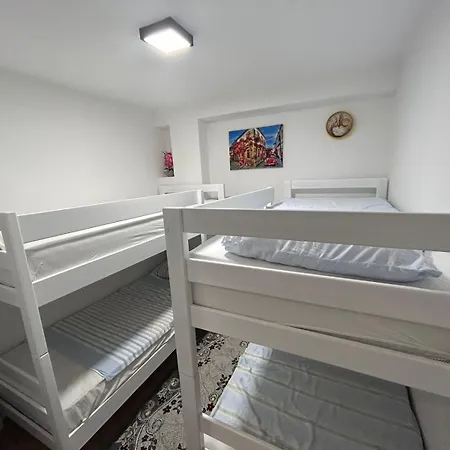 Apartament Mesic